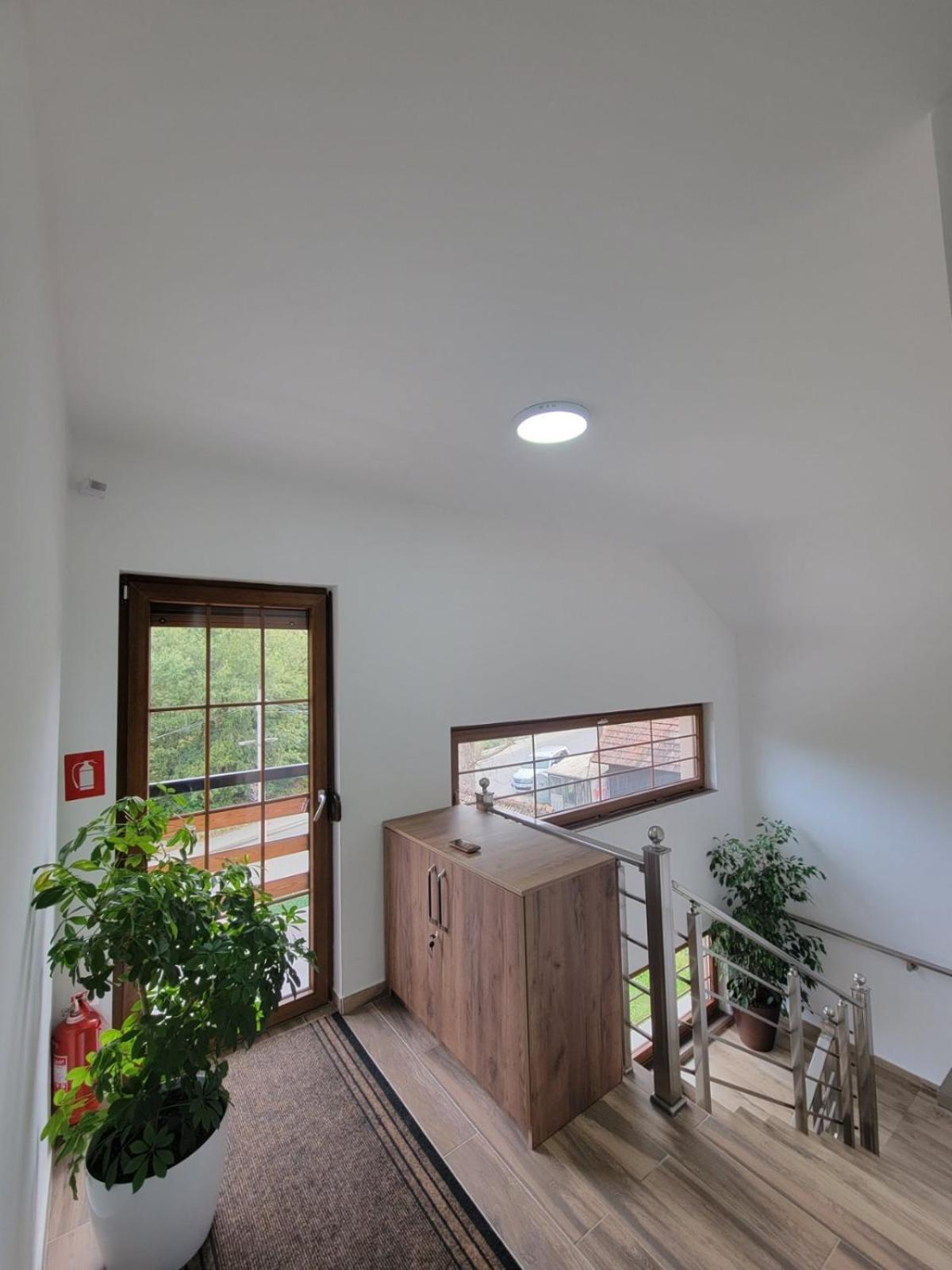 Eleon Motel Brezovice Bagian luar foto